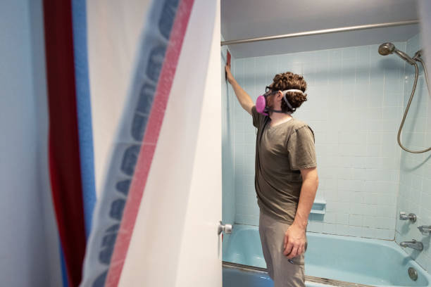 Best Water Damage & Mold Remediation  in Carlton, OR